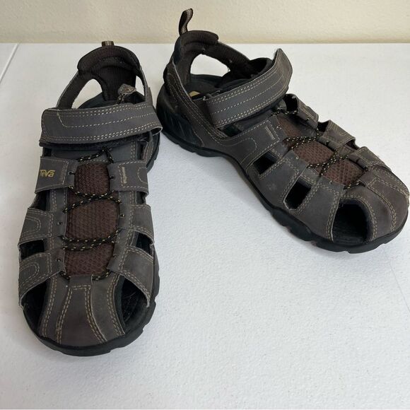 Teva Forebay Fisherman Hiking Sandal Brown Leather Men Size 9 Slip On Sport Shoe